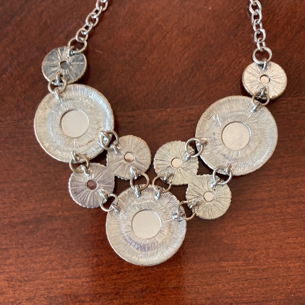 Premier Designs necklace - Picture 6 of 6